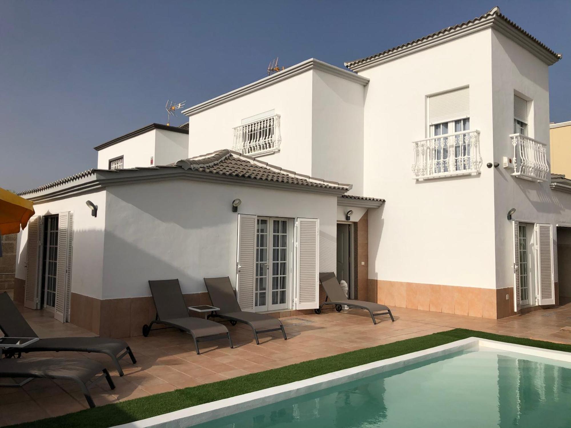 Villa Vanesa Luxury Private Villa With A Heated Pool, 4 Bedrooms And 4 Bathrooms Адехе Екстер'єр фото